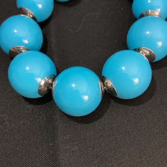 Paparazzi Turquoise 18” Necklace and Earring Set. 3” Extender Included. - Picture 4 of 4